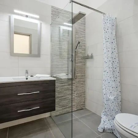 Peppy Home Of Harmony Budapest Exterior photo
