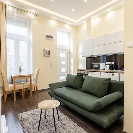 Peppy Home Of Harmony Budapest Exterior photo